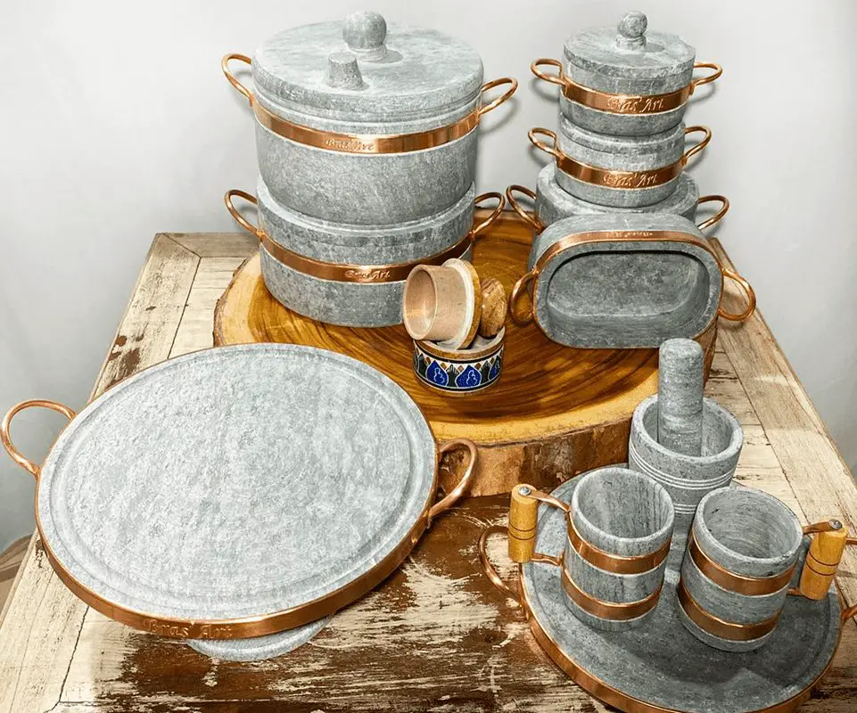 kits-jogo-de-panelas-14-pecas-de-pedra-sabao-maravilhoas