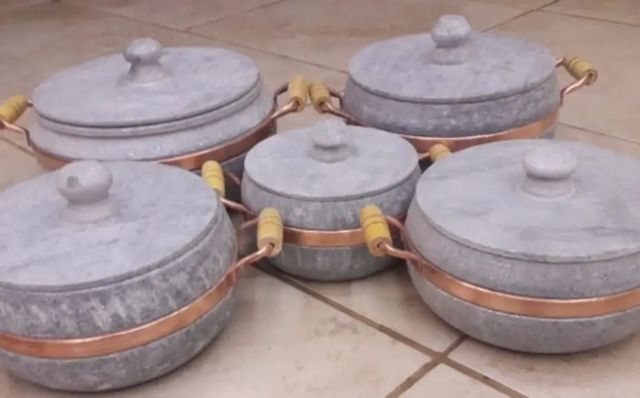 Panela de Pedra Sabão