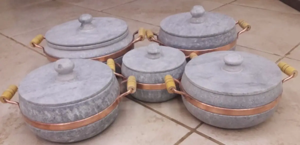 panela-de-pefra-sabao