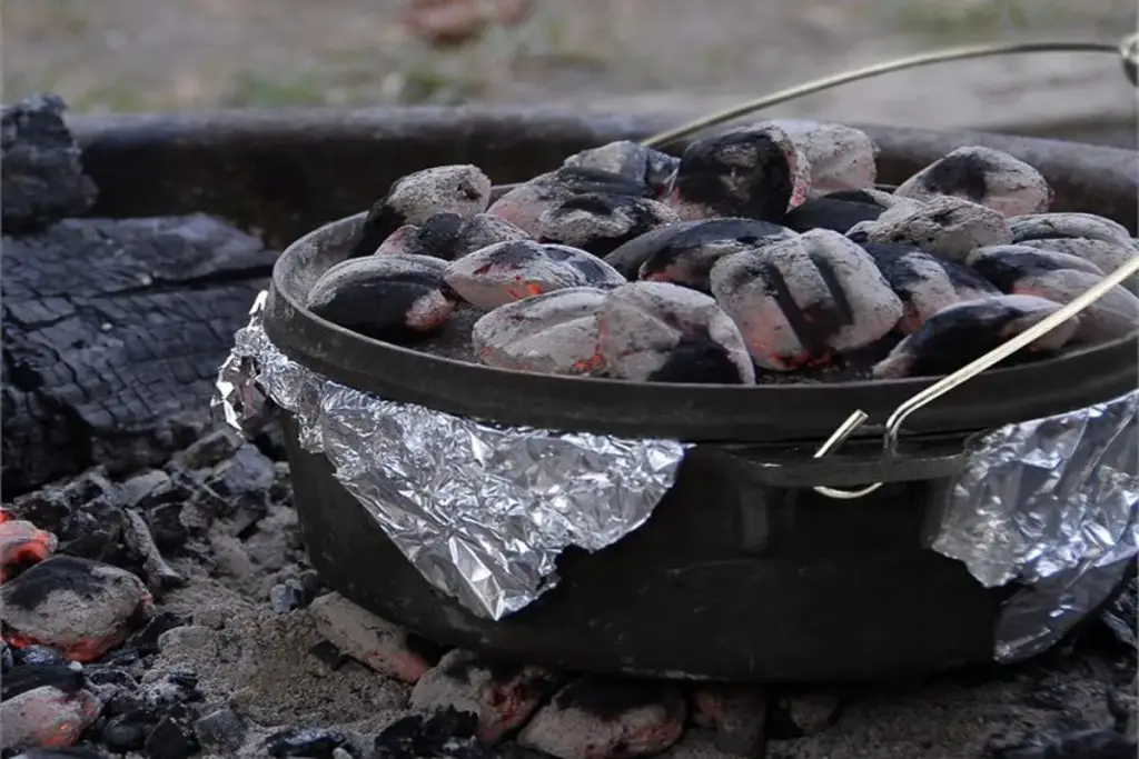 forno-holandes-de-ferro