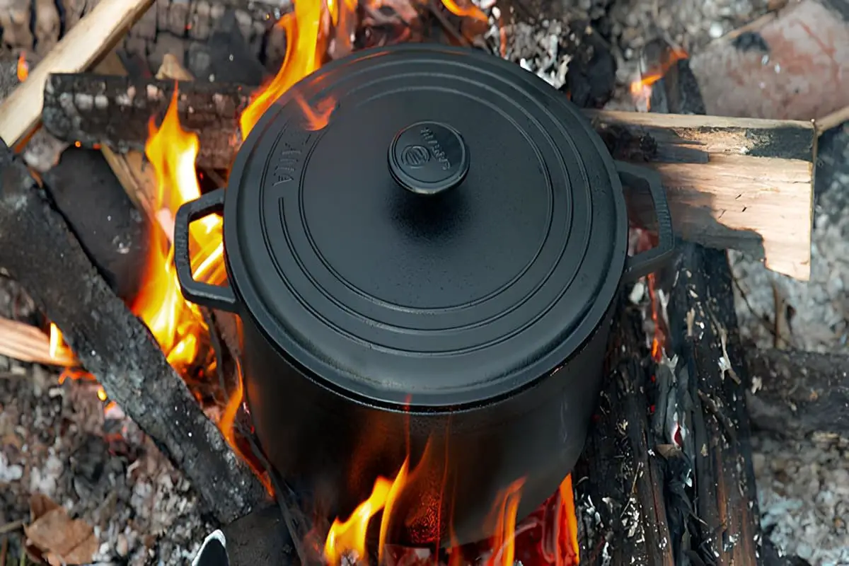 panela de ferro deixa gosto