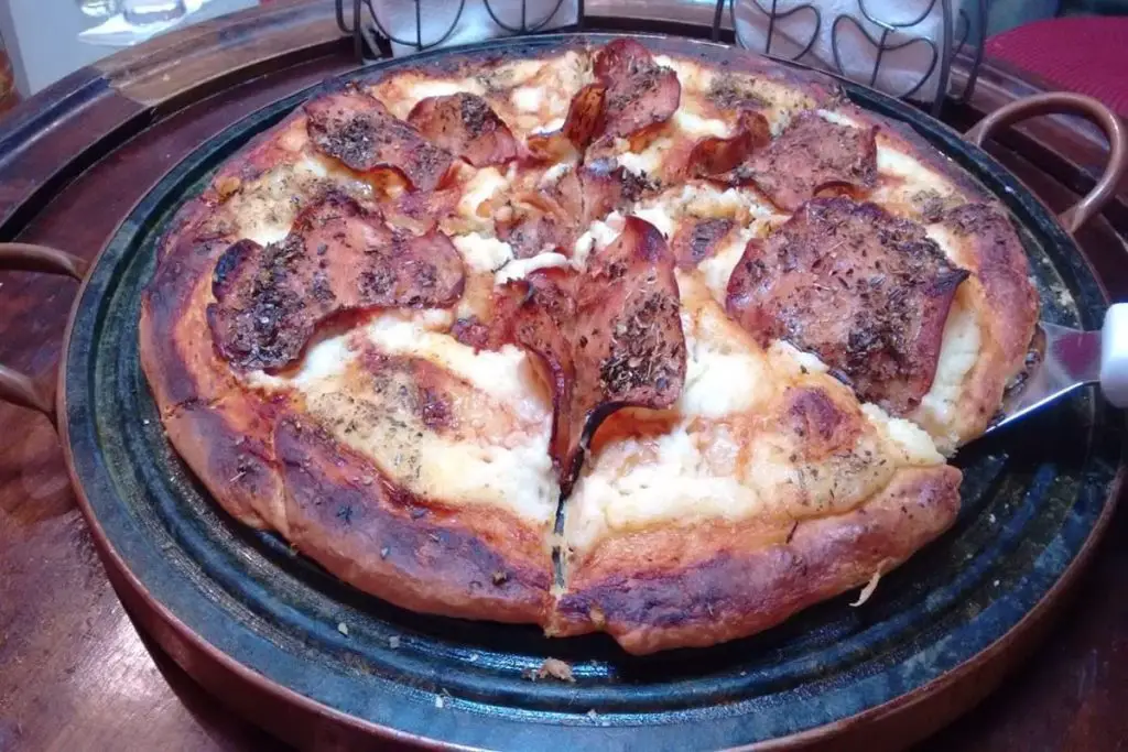 pizza-na-pedra-sabao