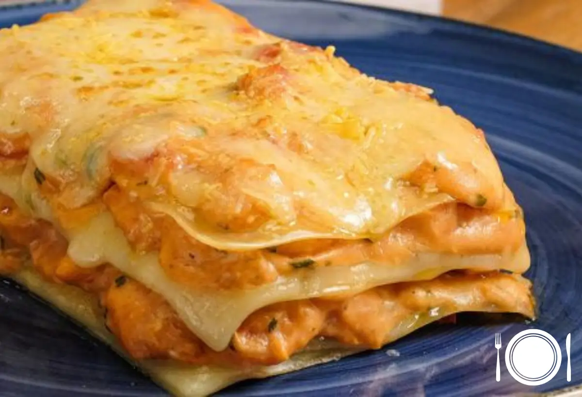 Lasanha de Camarão com Queijo e Presunto na Panela de Ferro