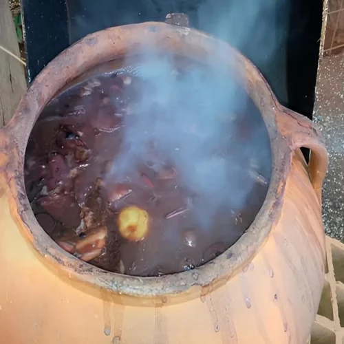 feijoada-na-panela-de barro