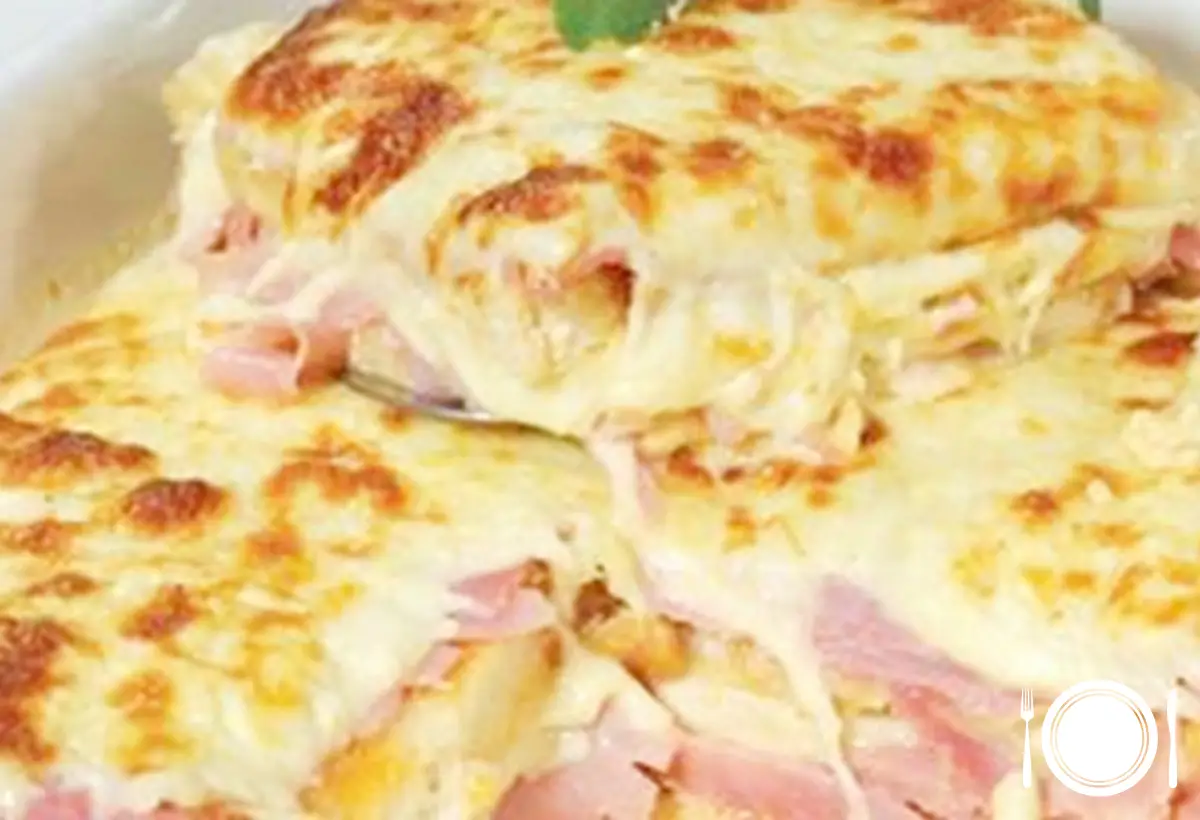 Lasanha de Pão na Panela de Pedra