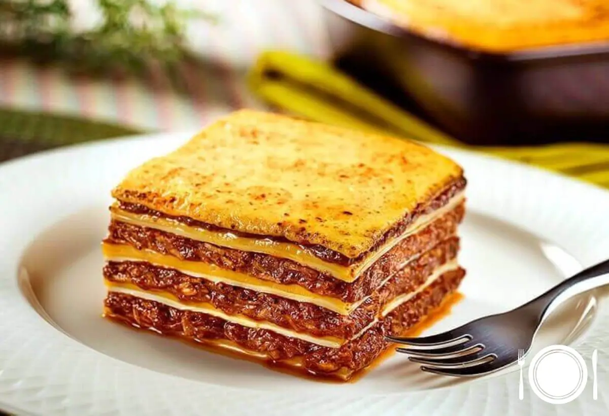 Lasanha de Porco com Molho Bechamel