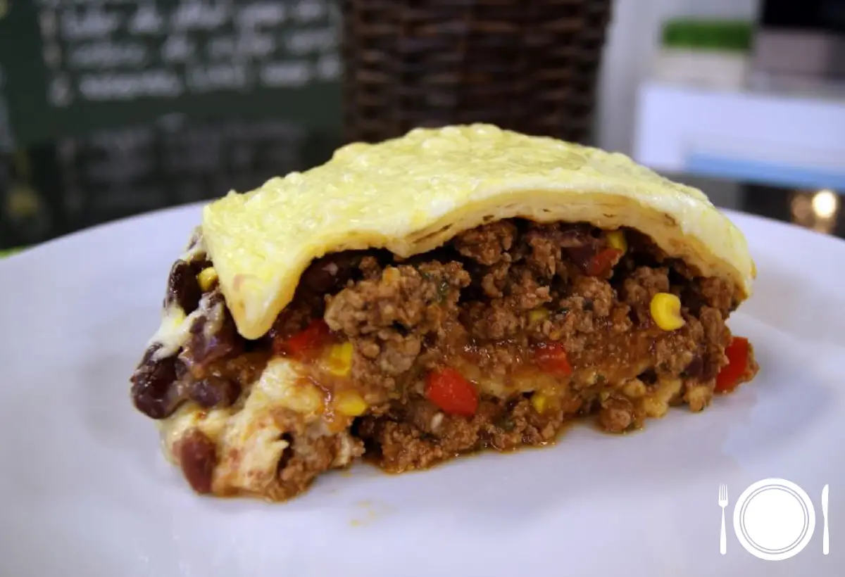 Lasanha Mexicana na Panela de Ferro
