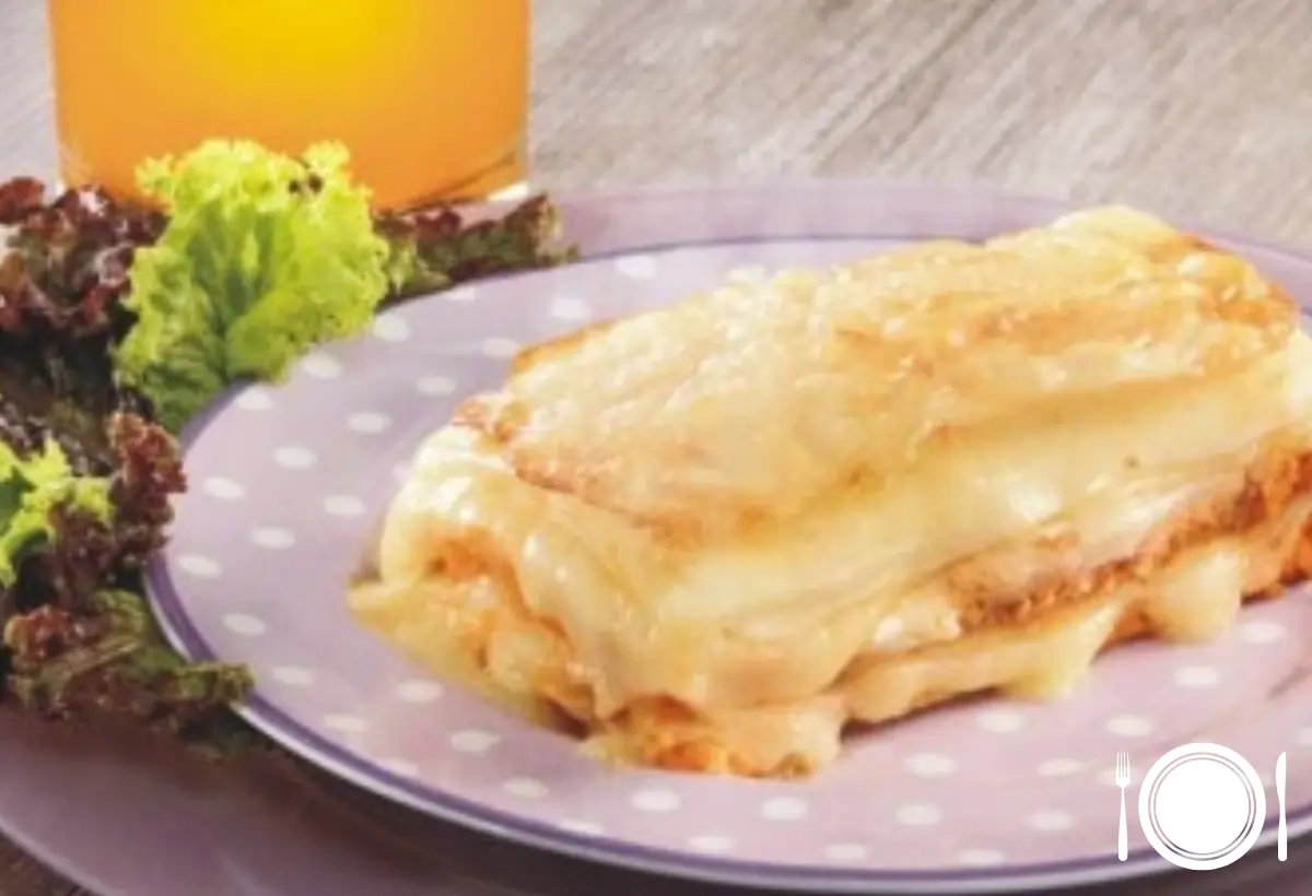 Lasanha de Frango com Catupiry na Panela de Pedra