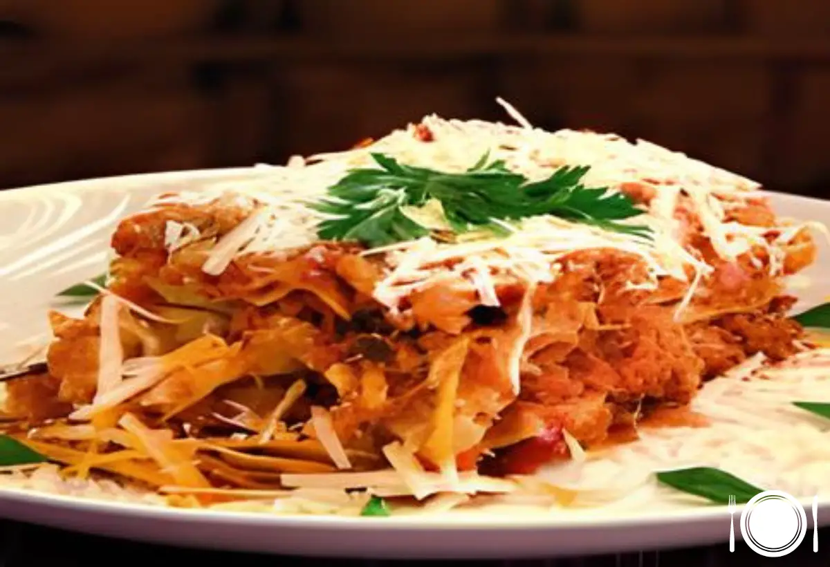 Lasanha de Carne de Siri na Panela de Ferro