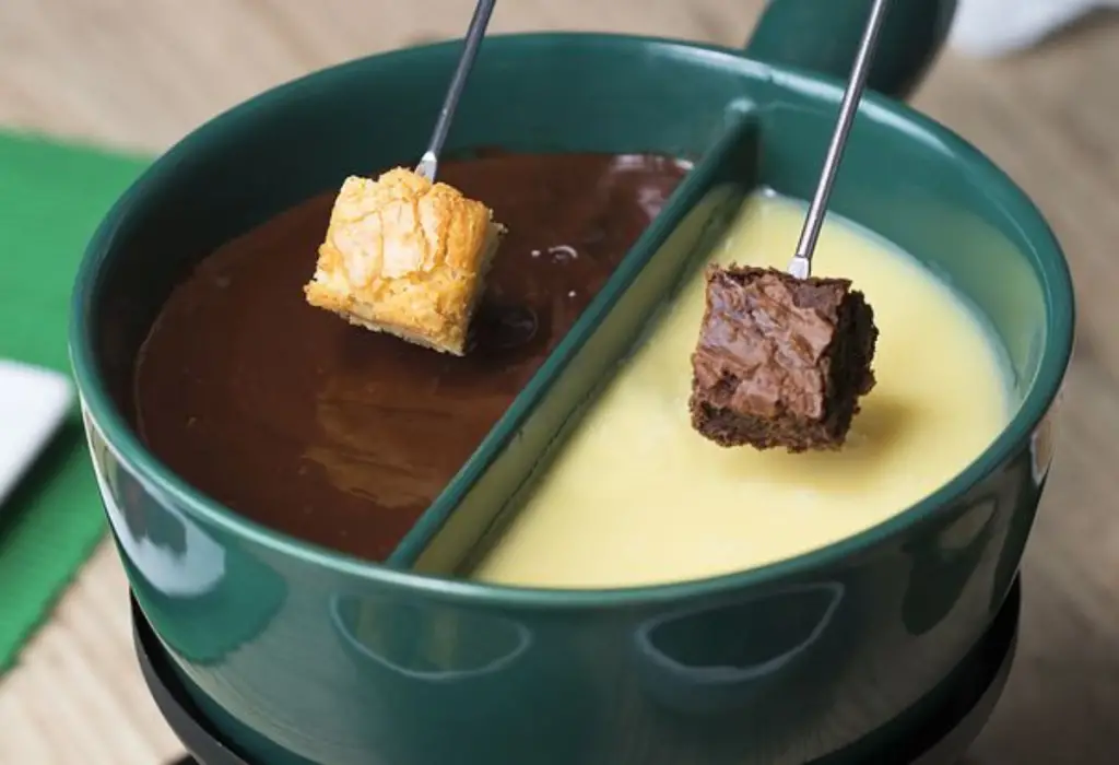 fondue-de-brownie
