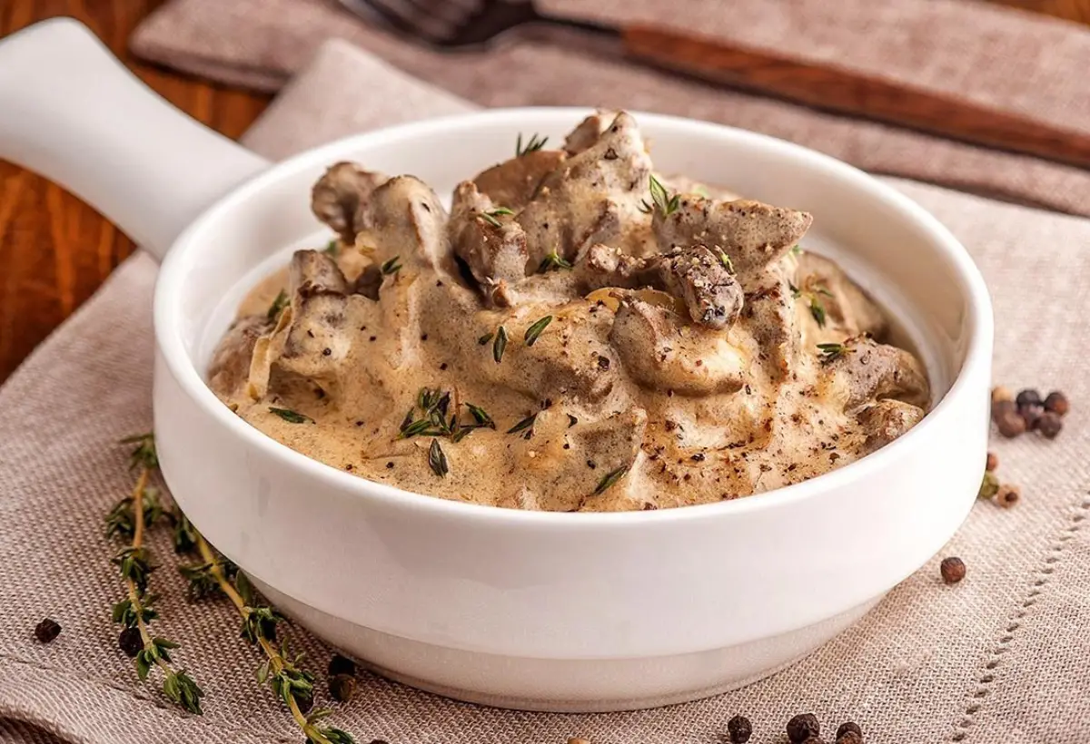 Carne de Sol com Nata na Panela de Ferro