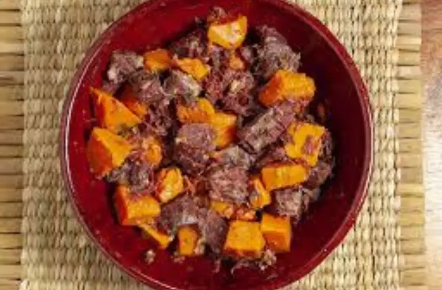 Carne de Sol com Abóbora na Panela de Barro