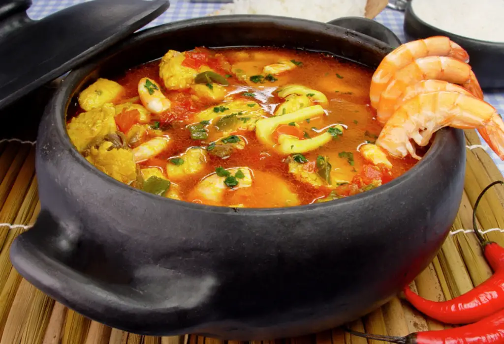 ensopado-de-frutos-do-mar