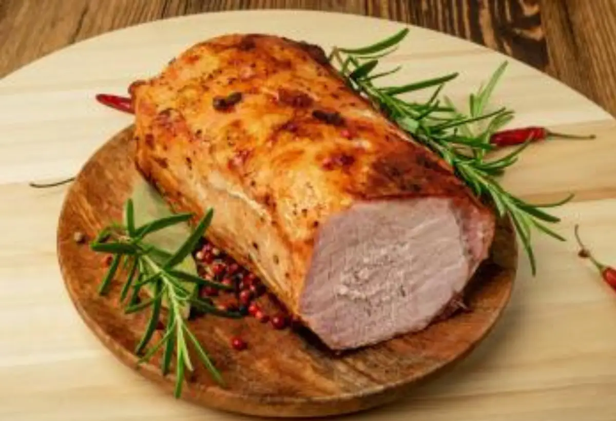 Lombo de Porco Assado Lentamente na Panela de Pedra