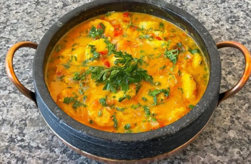 Moqueca de Banana da Terra na Panela de Barro