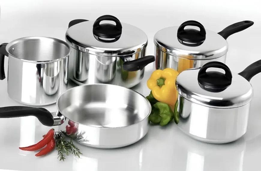 Jogo de panela nigro de alumínio.