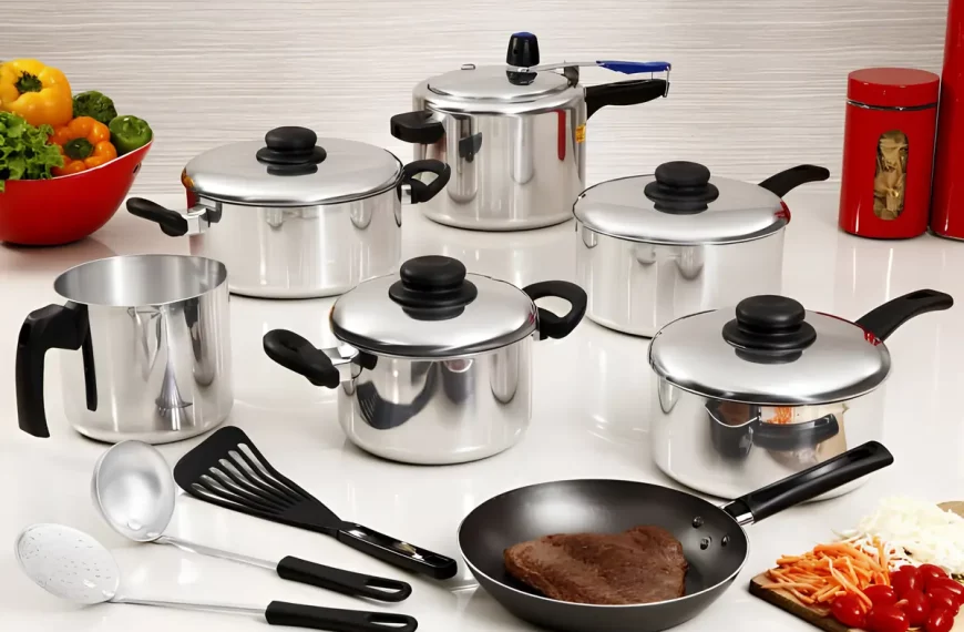 Jogo de panelas ramos.