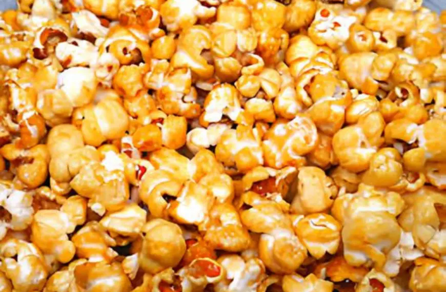 Pipoca doce feita na panela de pressão.