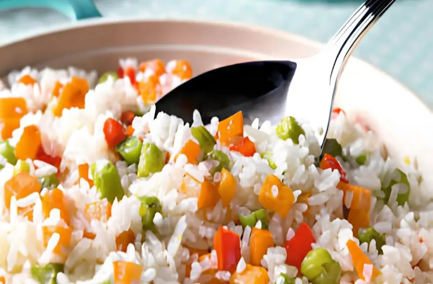 Como fazer um Arroz à Grega Perfeito (com Dicas e Segredos) 3