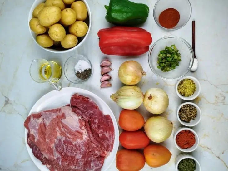 Ingredientes para fazer fraldinha na panela de pressão elétrica.