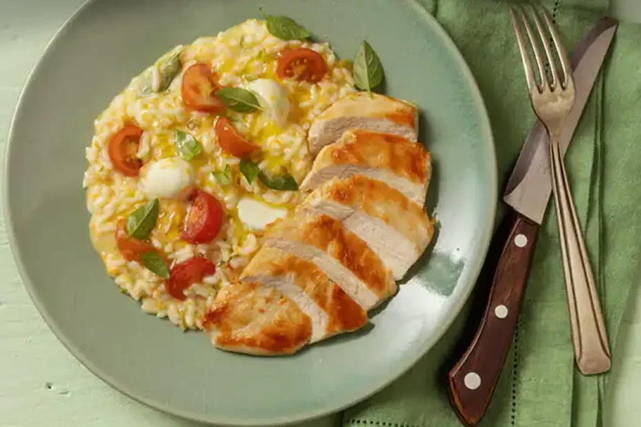 Um prato com risoto pronto para ser servido.