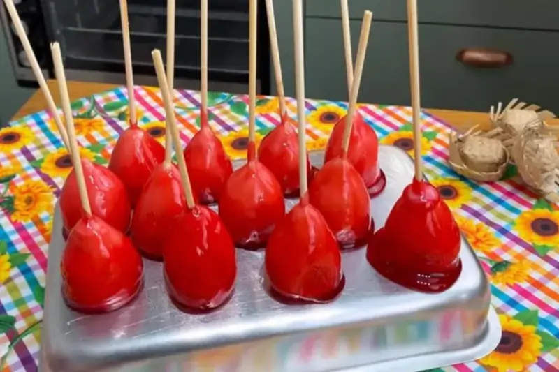 Morango do Amor Reinventado 5 Receitas Irresistíveis para Encantar em Festas e Datas Especiais