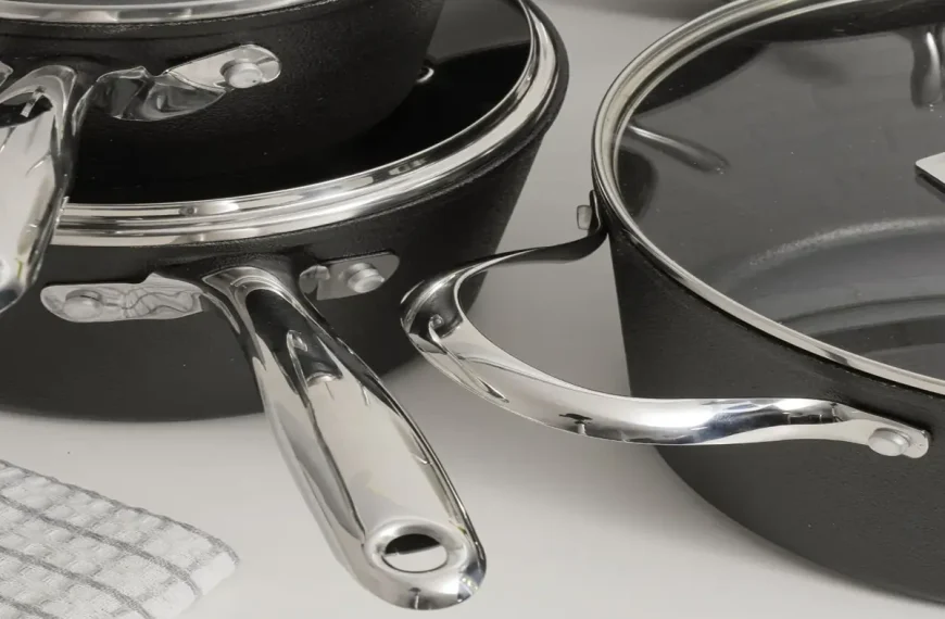 Como é Panela Black Rock Titanium 3